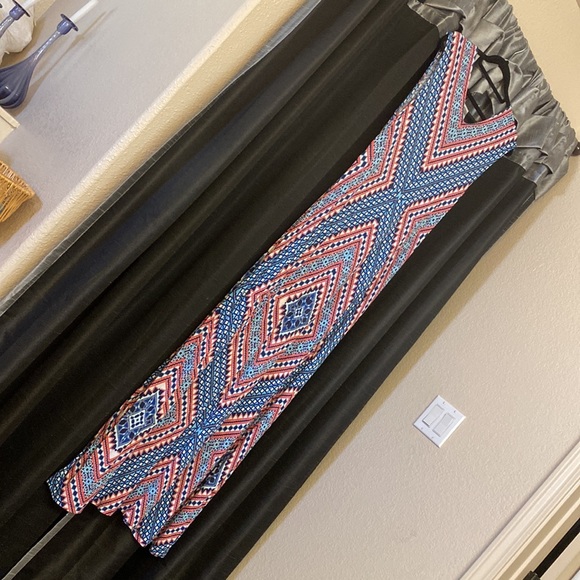 Jessica Simpson for Motherhood Medium Maxi-Dress - Picture 5 of 5